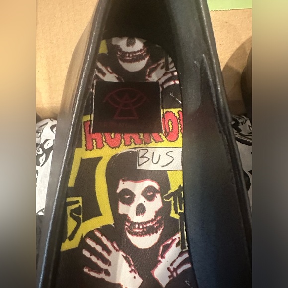 Strange Cvlt size 8 misfits horror flats - Picture 3 of 10